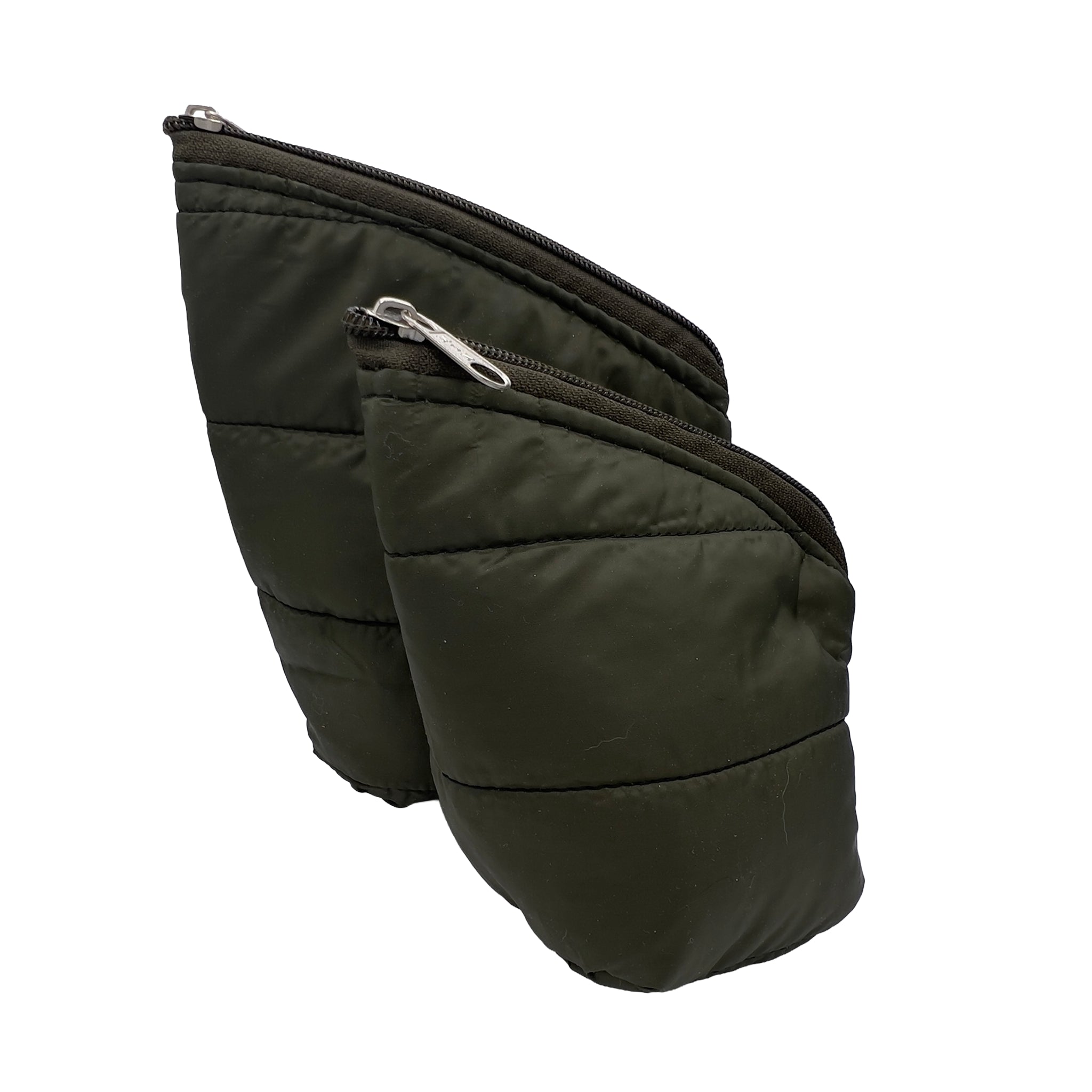 Main view of the Brisa set featuring two forest green quilted nylon pouches, a perfect lightweight solution for yerba mate and herbal blends.