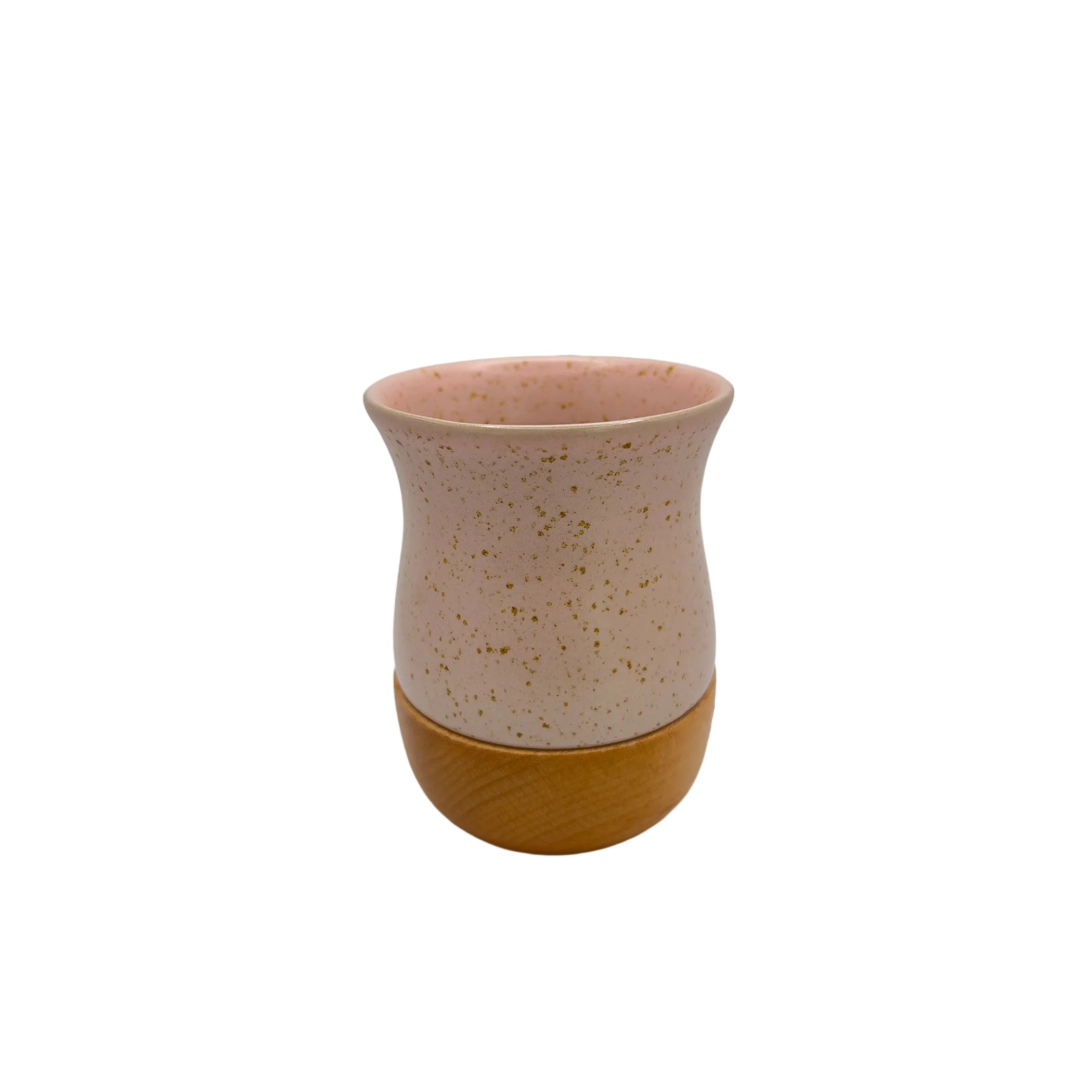 Cueca ceramic mate gourd in Autumn Blush with a natural wood-inspired base, featuring a smooth matte finish