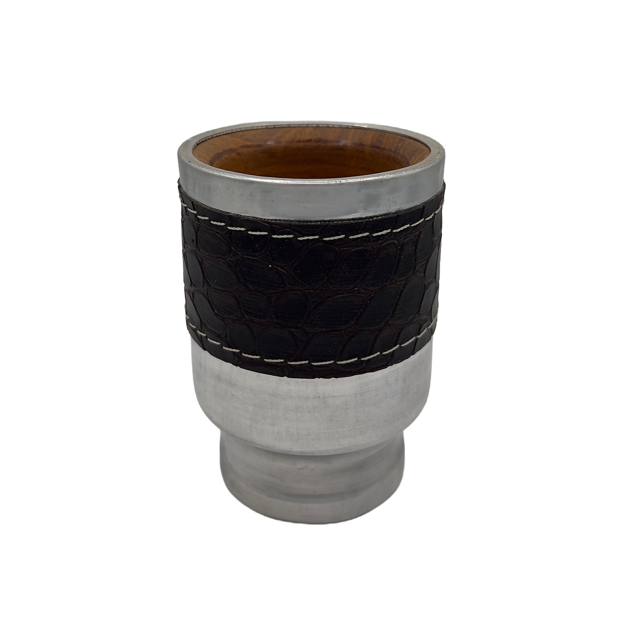 Escondido Mate Gourd featuring handcrafted Caldén wood encased in aluminum with a Caiman-textured leather wrap.