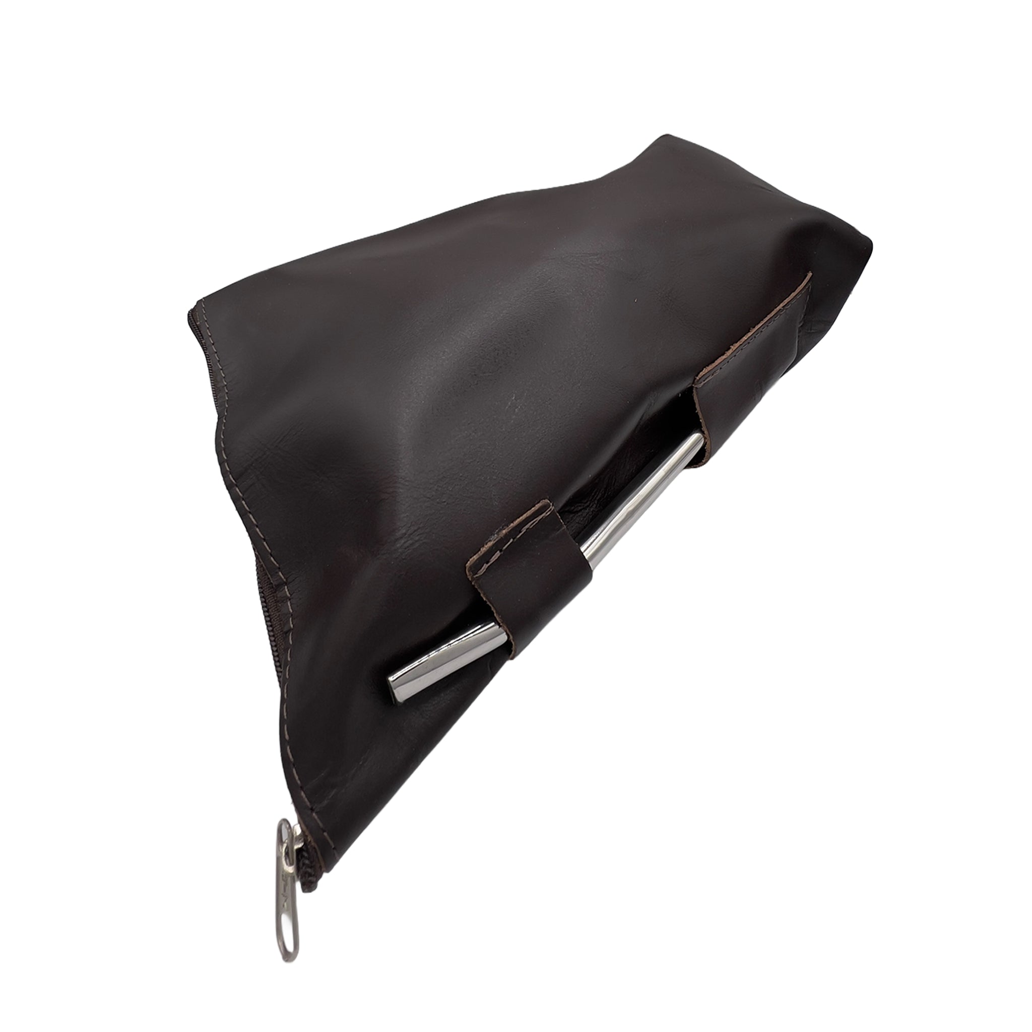 Top perspective of the Pampero black leather yerbera showing the durable zipper and premium handcrafted finish.